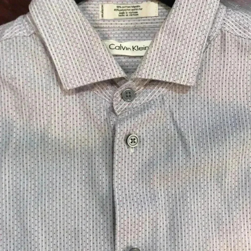 Calvin Klein dress shirt long sleeved size 18 boys - Picture 4 of 4